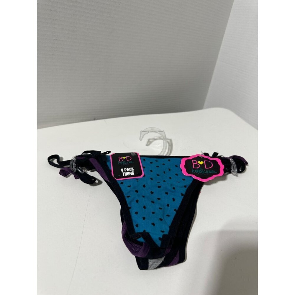 B&D Delicious Women's 4 pack G-string size M NWT